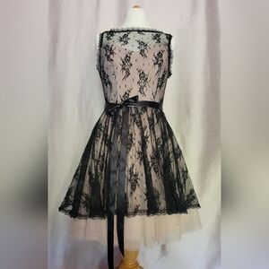 B. Smart Elegant Black and Cream Dress